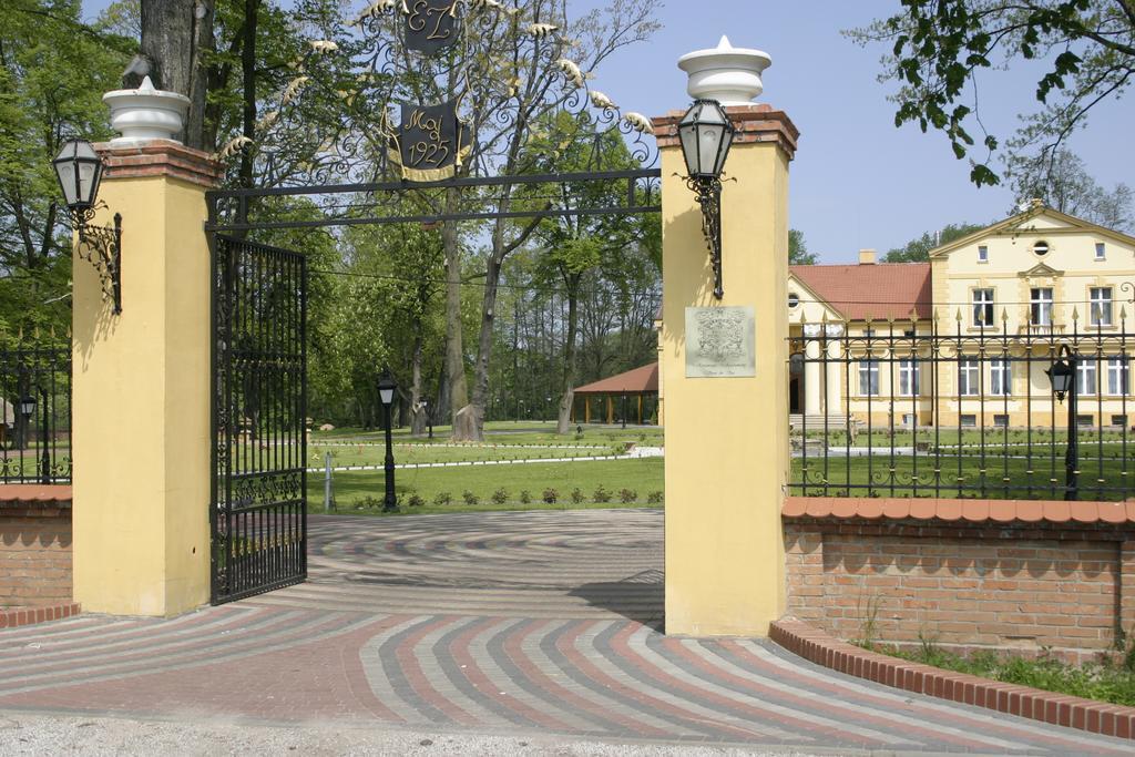 Palac Piorunow & Spa Kwiatkowice Buitenkant foto