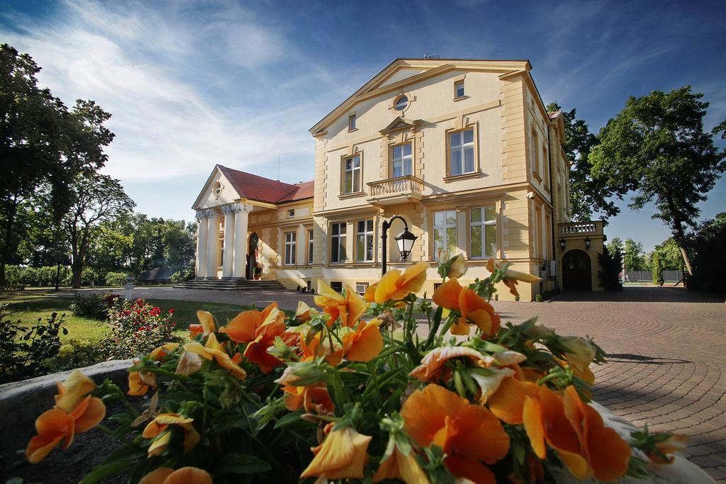Palac Piorunow & Spa Kwiatkowice Buitenkant foto