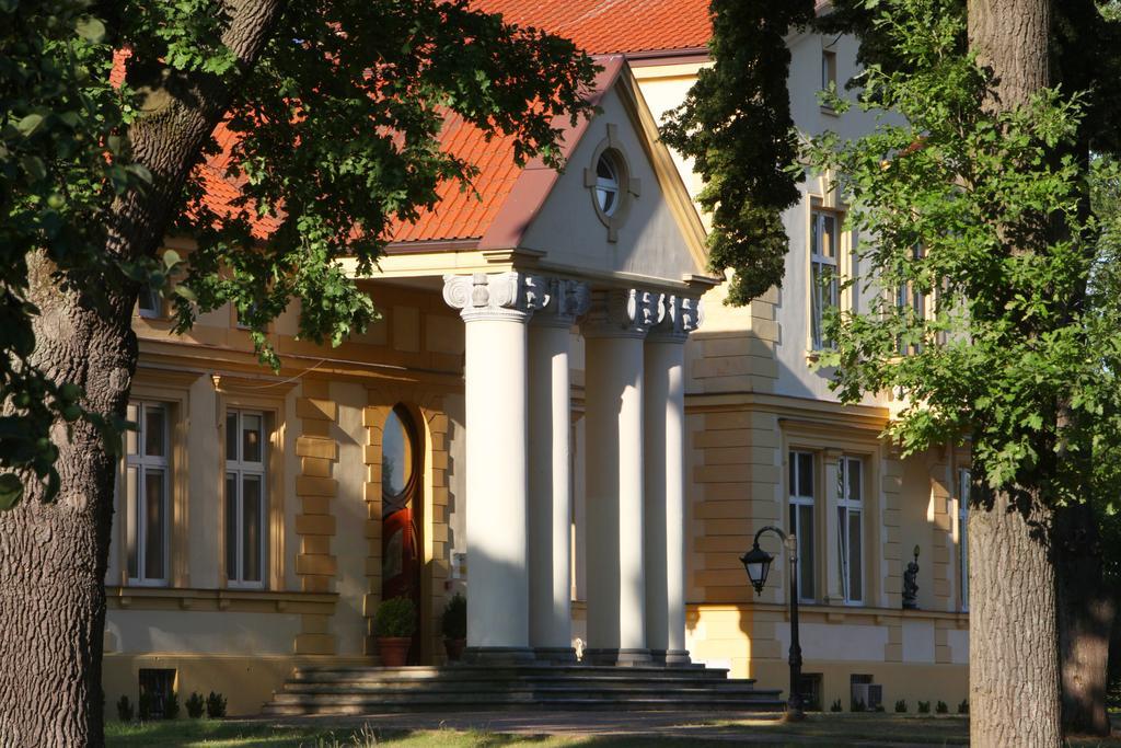 Palac Piorunow & Spa Kwiatkowice Buitenkant foto
