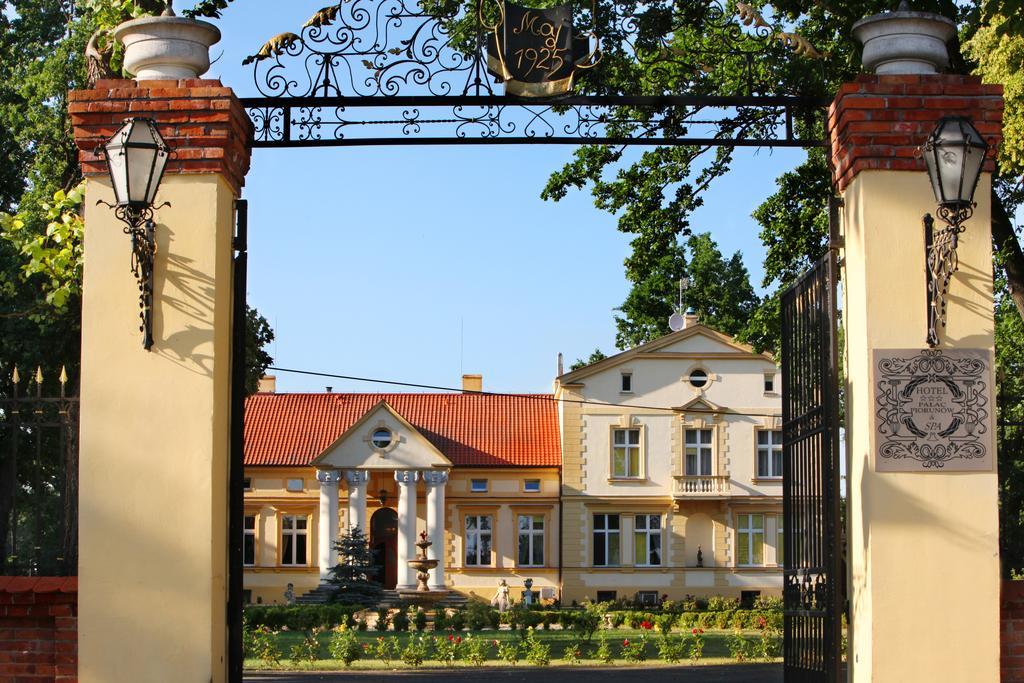 Palac Piorunow & Spa Kwiatkowice Buitenkant foto