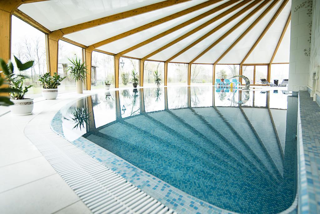 Palac Piorunow & Spa Kwiatkowice Buitenkant foto