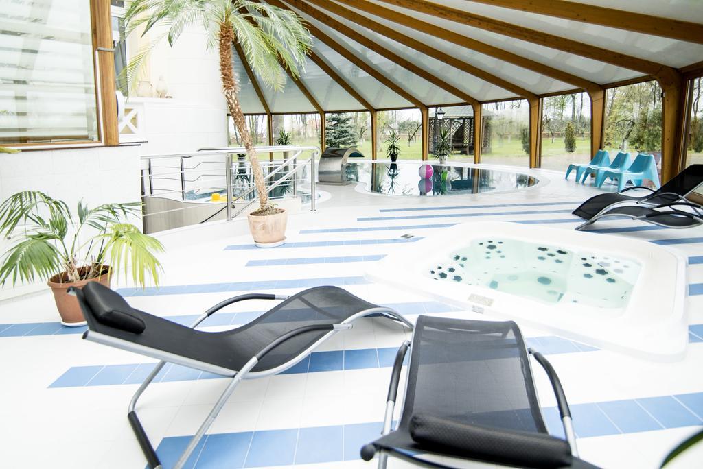 Palac Piorunow & Spa Kwiatkowice Buitenkant foto